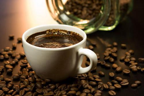 研究表明咖啡可暂时抵消睡眠不足对认知功能的影响