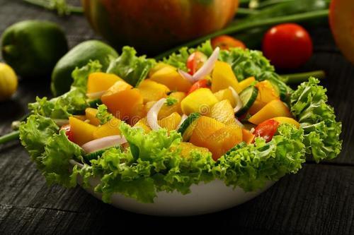 素食饮食比地中海饮食更能减轻体重和控制胆固醇