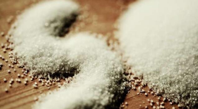 减盐将预防近200,000例心脏病 并节省16.4亿英镑