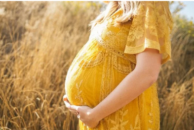 受孕前的环境暴露如何影响胎儿发育