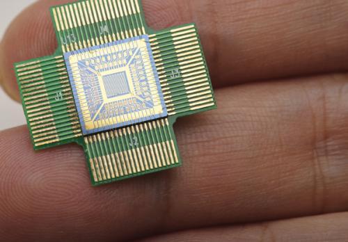 UMass Amherst研究人员开发了超灵敏流量微传感器